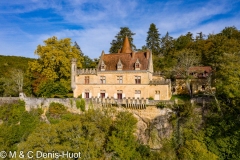 chateau de Beyssac / Beyssac castle
